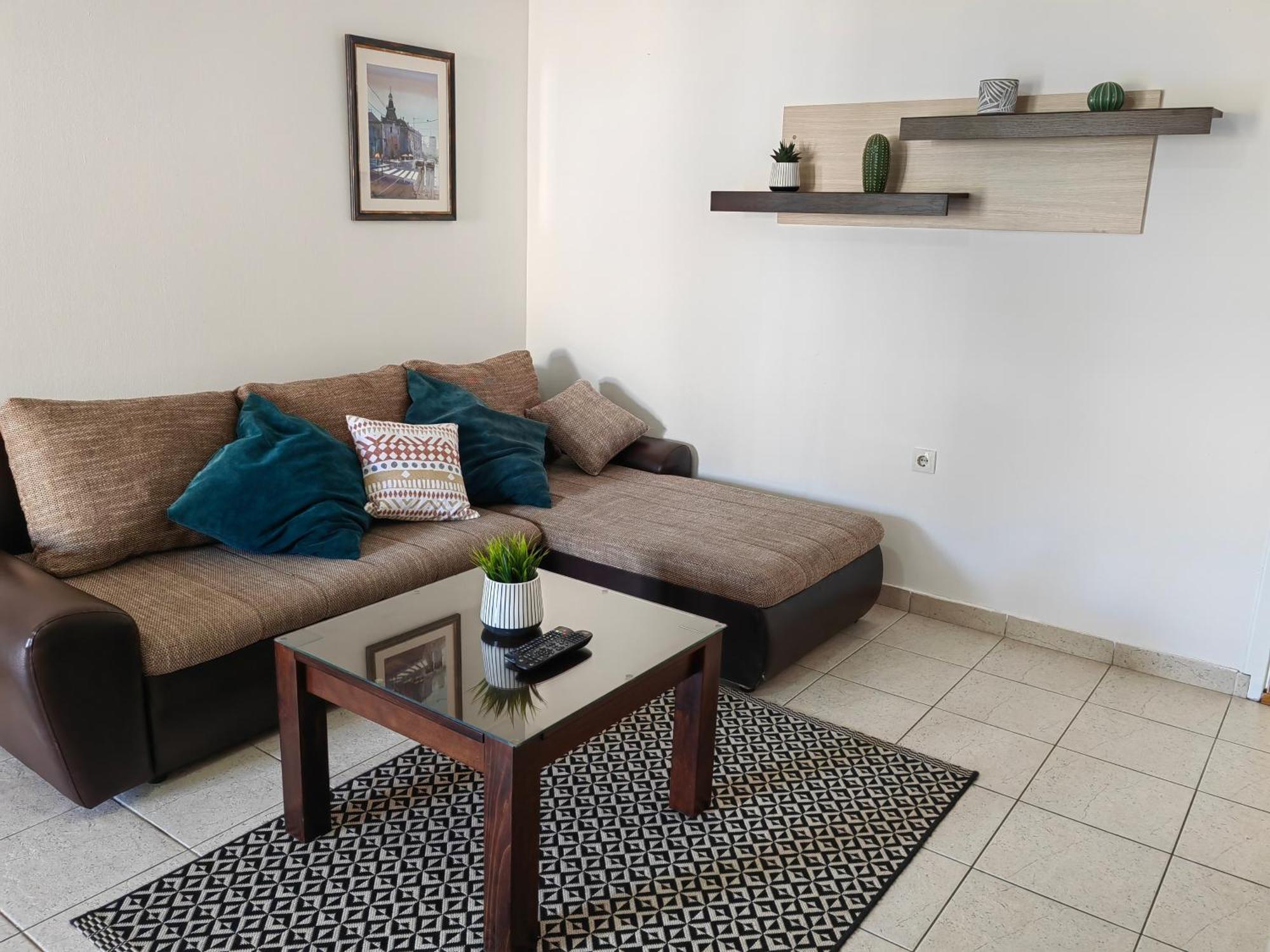 Orient Apartman Sremska Kamenica Exteriör bild